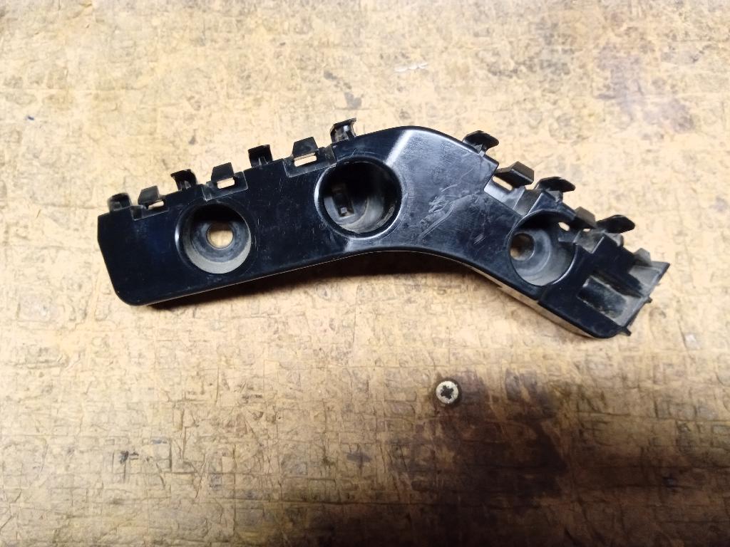 Left Front Guard Bracket