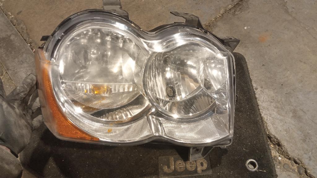 Right Headlight