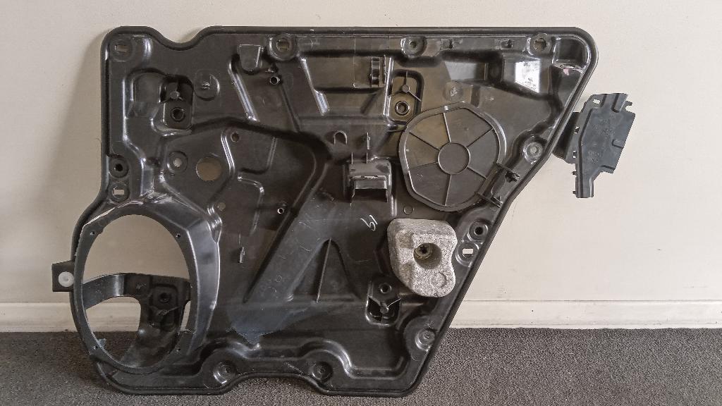 Right Rear Door Elec Regulator