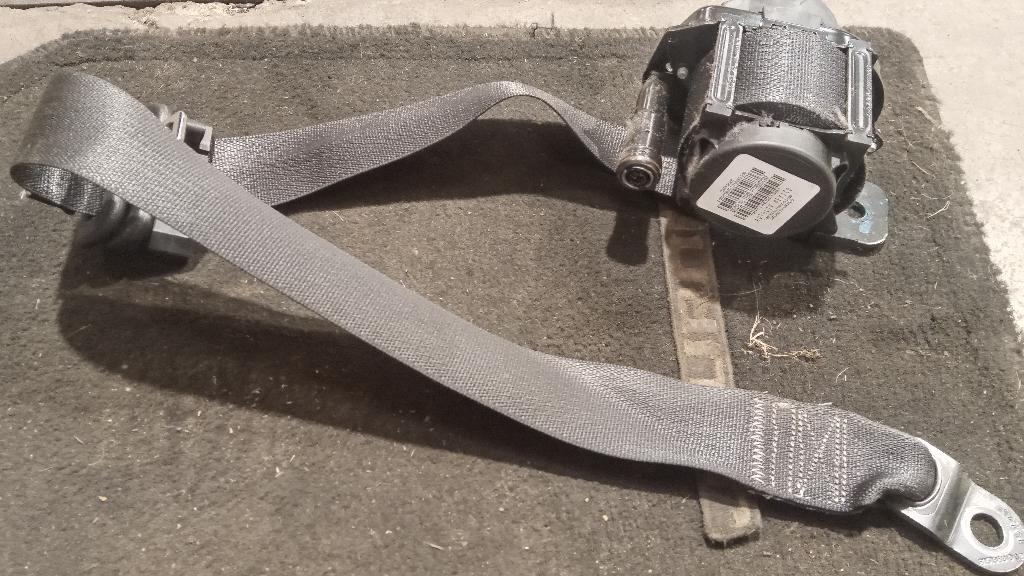 Right Front Seat Belt