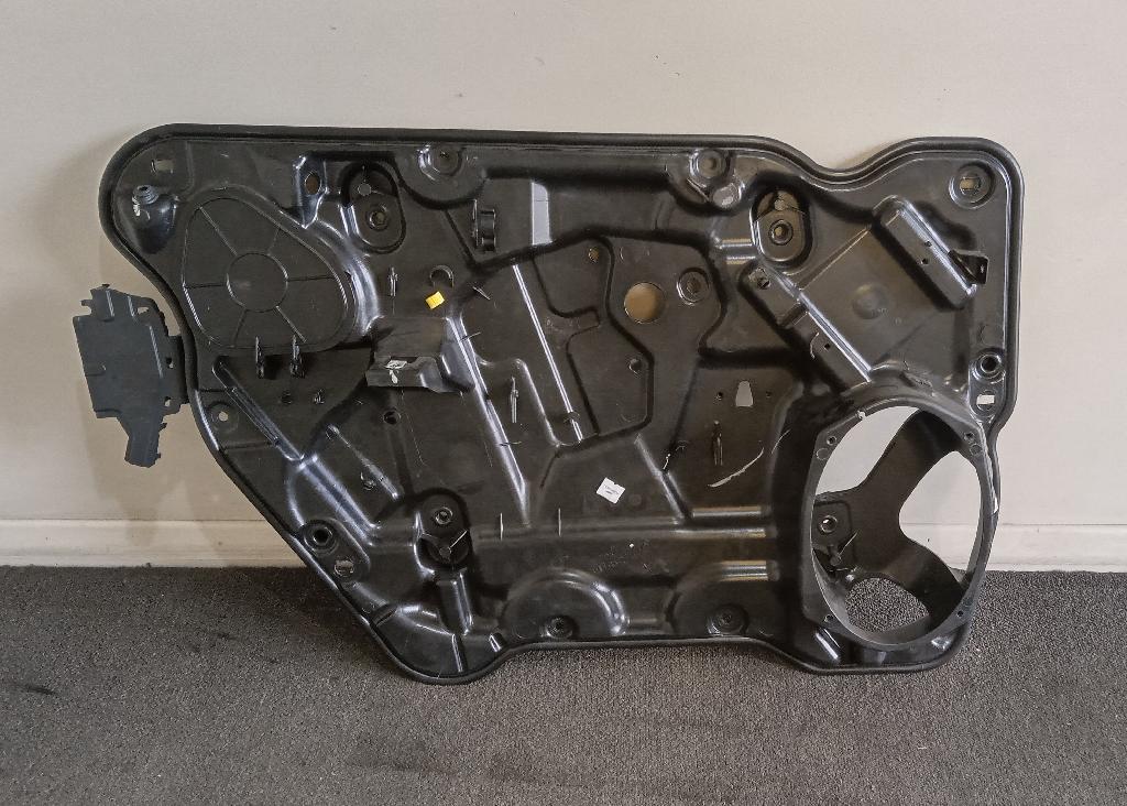 Left Front Door Elec Regulator