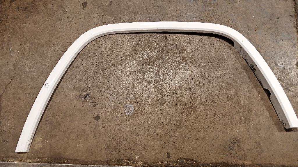 Right Front Guard Flare