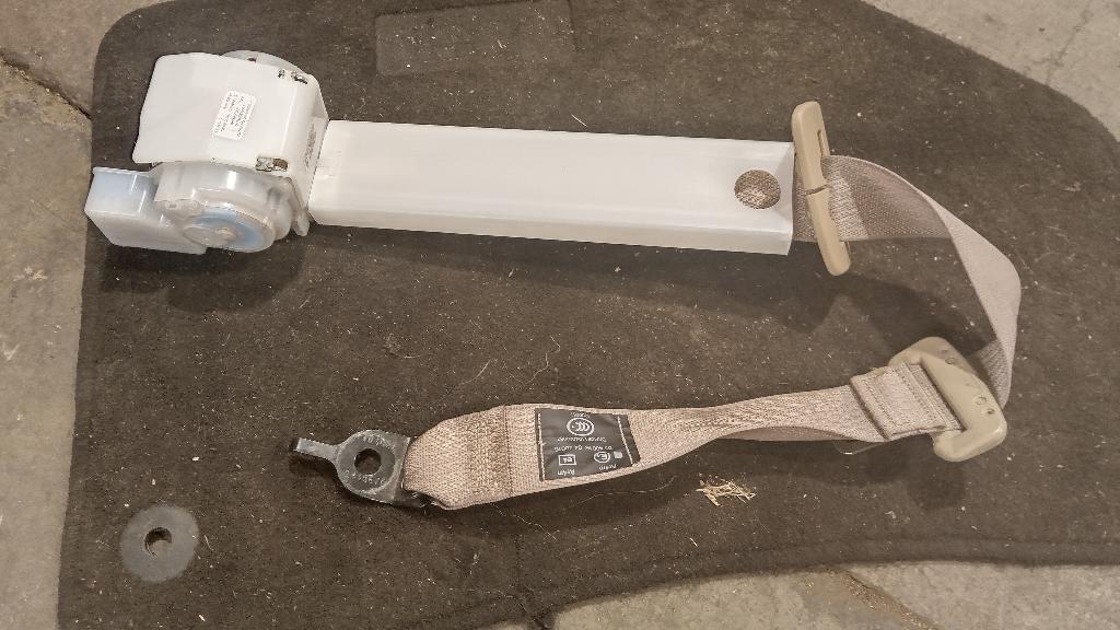 Rear Centre Seat Belt