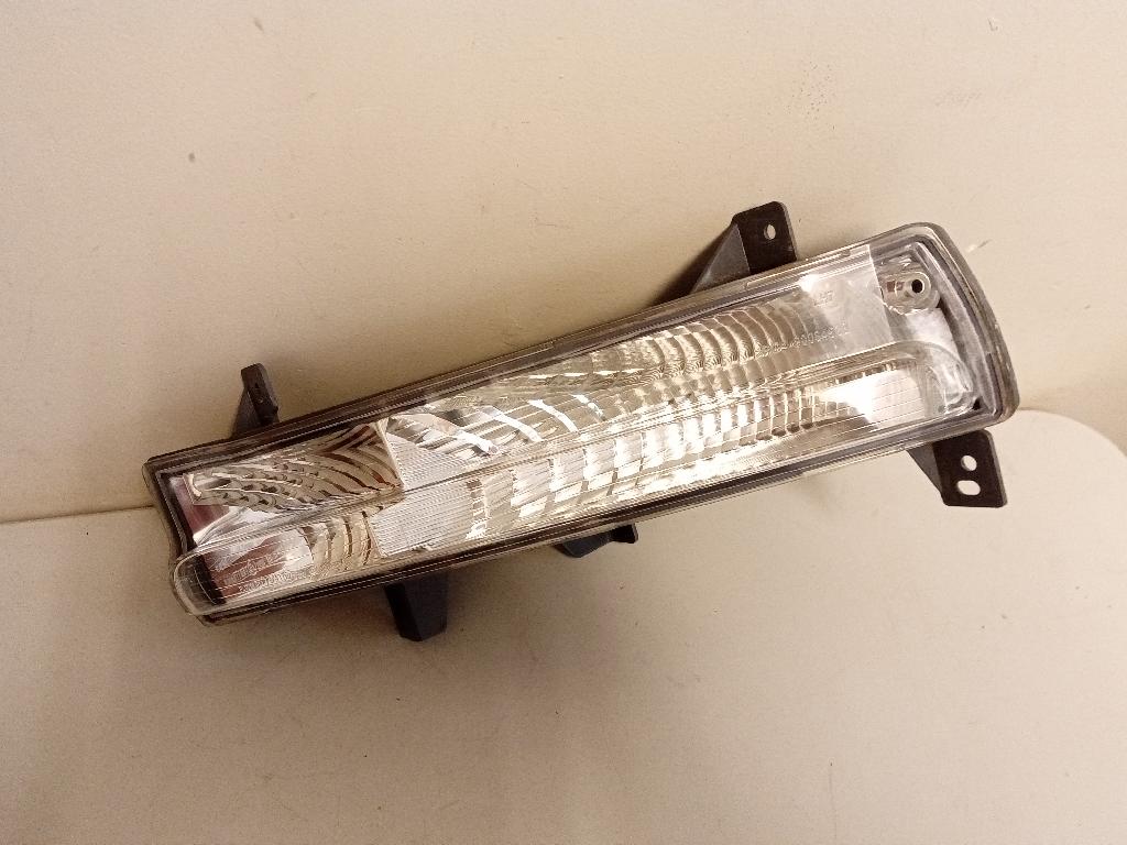Left Front Bumper Light