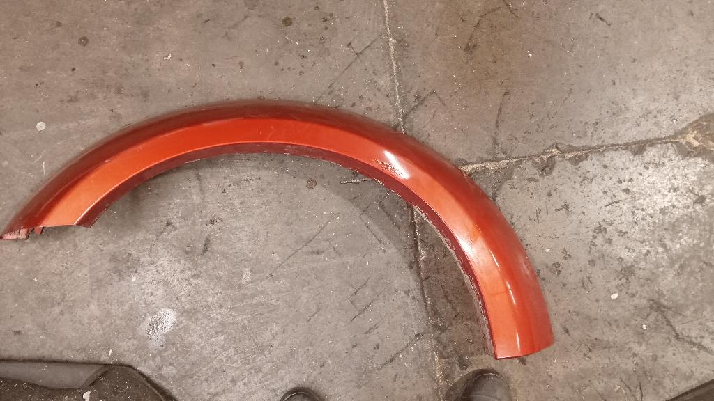 Left Front Guard Flare