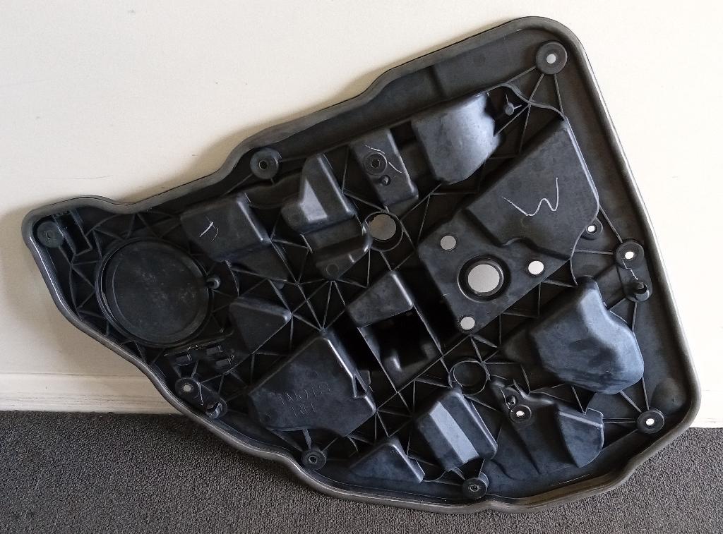 Right Rear Door Elec Regulator