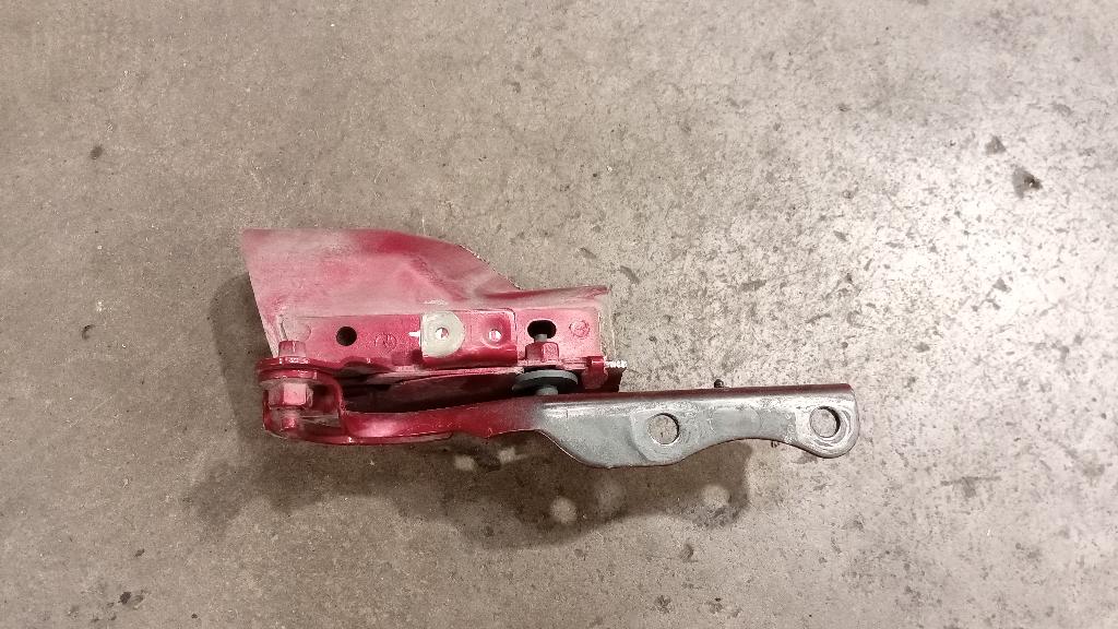 Left Bonnet Hinge