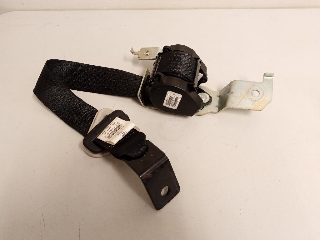 Left Rear Seat Belt