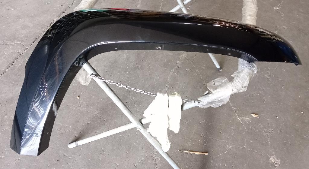 Right Front Guard Flare