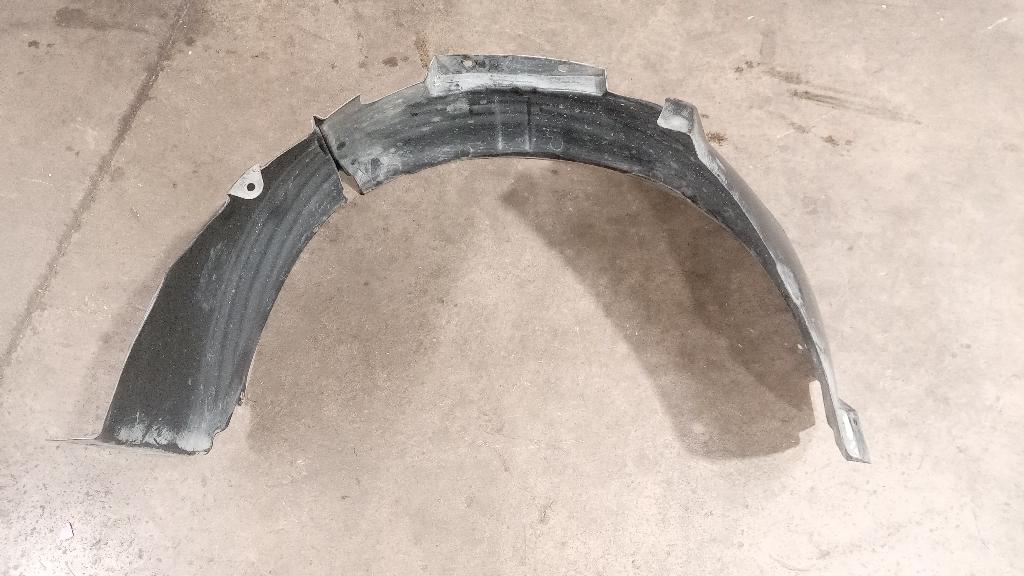 Right Front Guard Liner