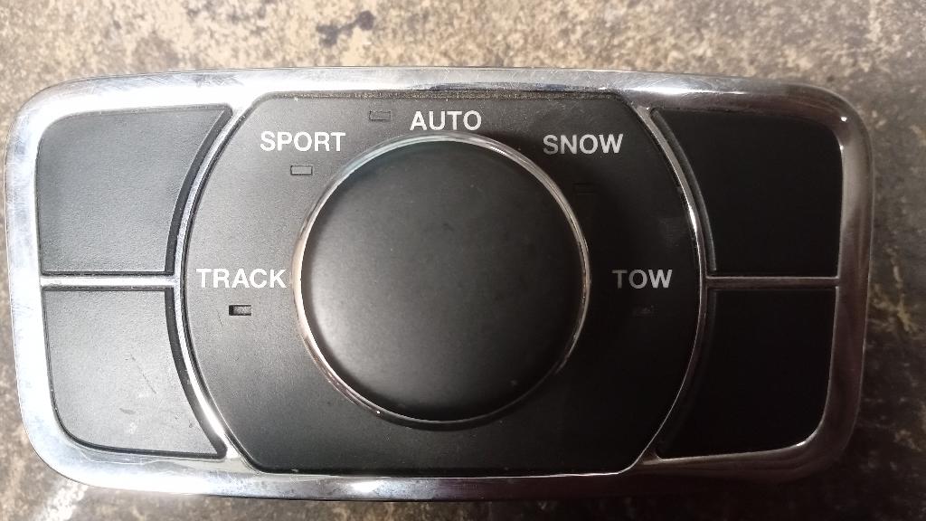 4WD Engagement Switch