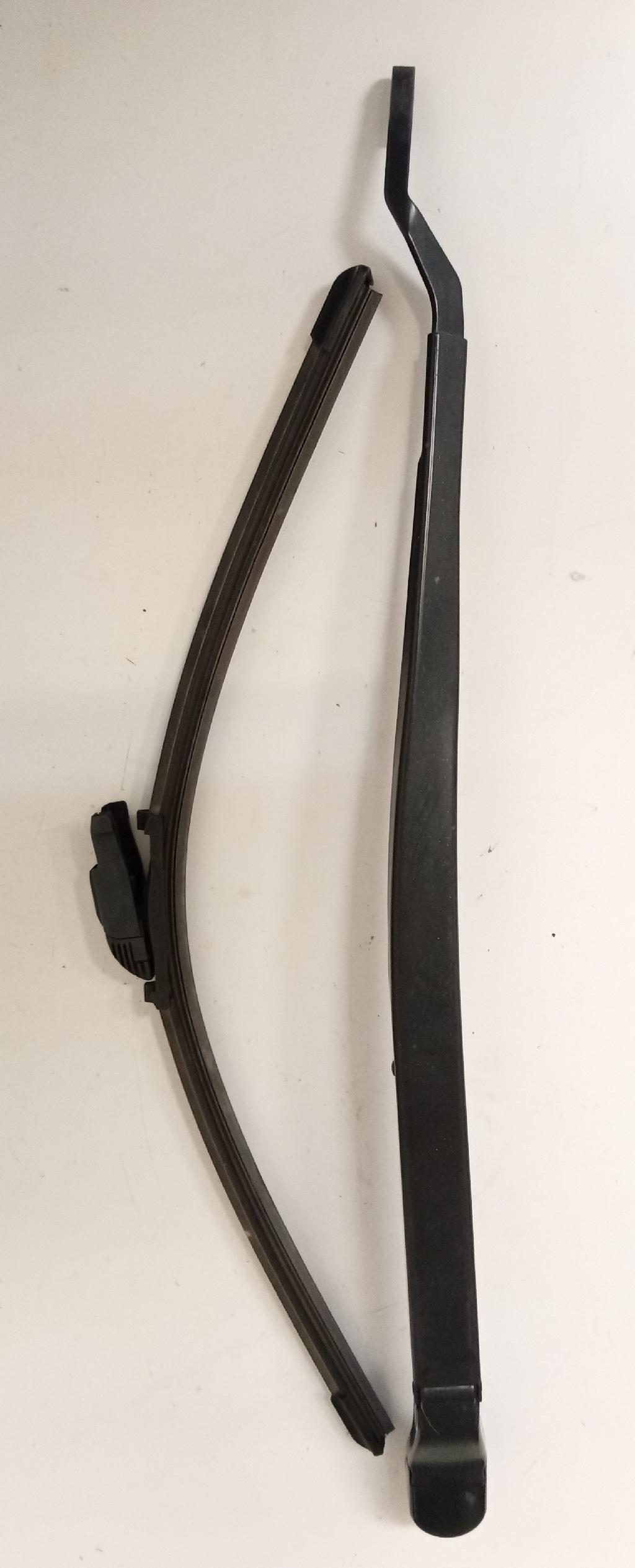 Left Front Wiper Arm