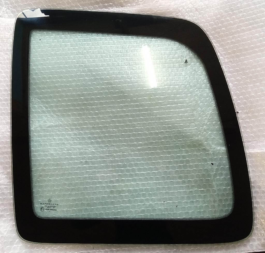 LR Fixed Body Glass 2005-2007 M504T G1