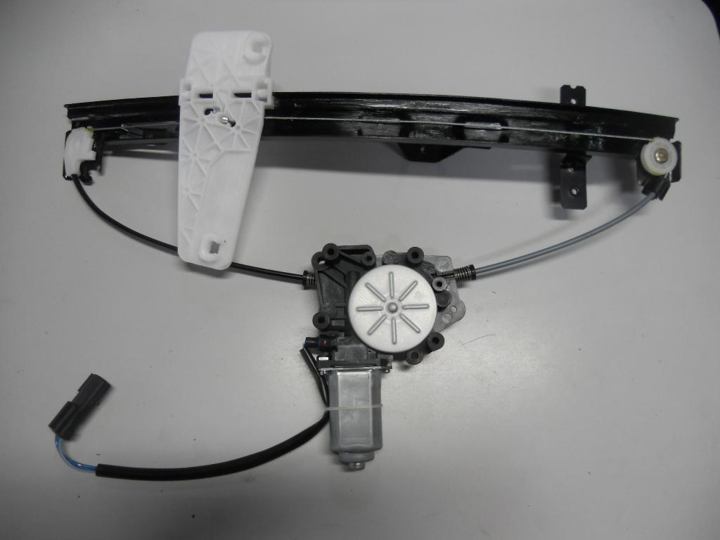 Right Front Door Elec Regulator