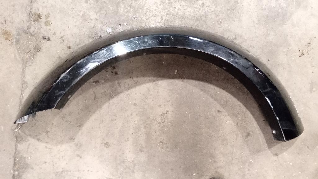 Left Front Guard Flare