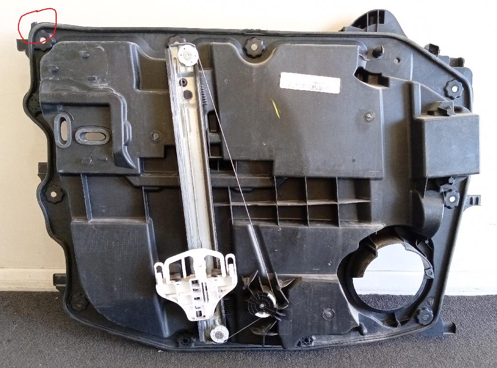 Right Front Door Elec Regulator