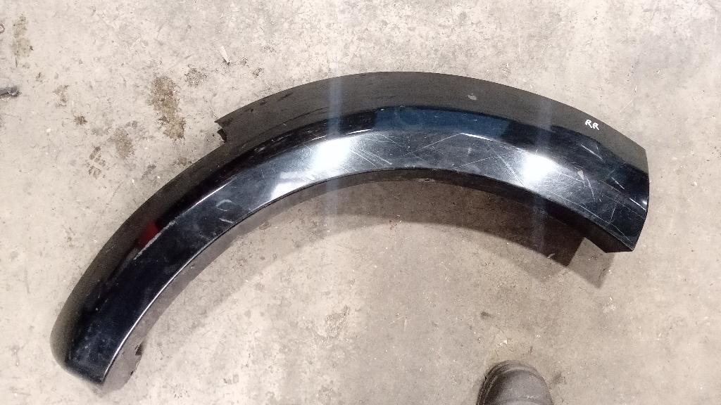 Right Rear Guard Flare