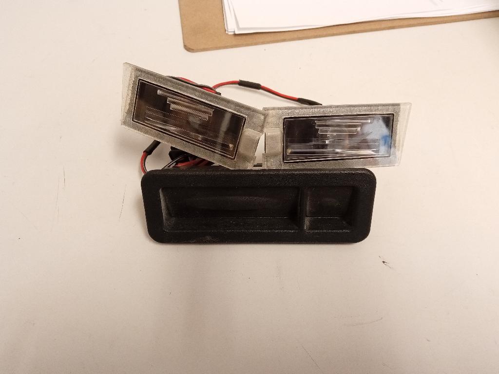 Tailgate Handle Outer