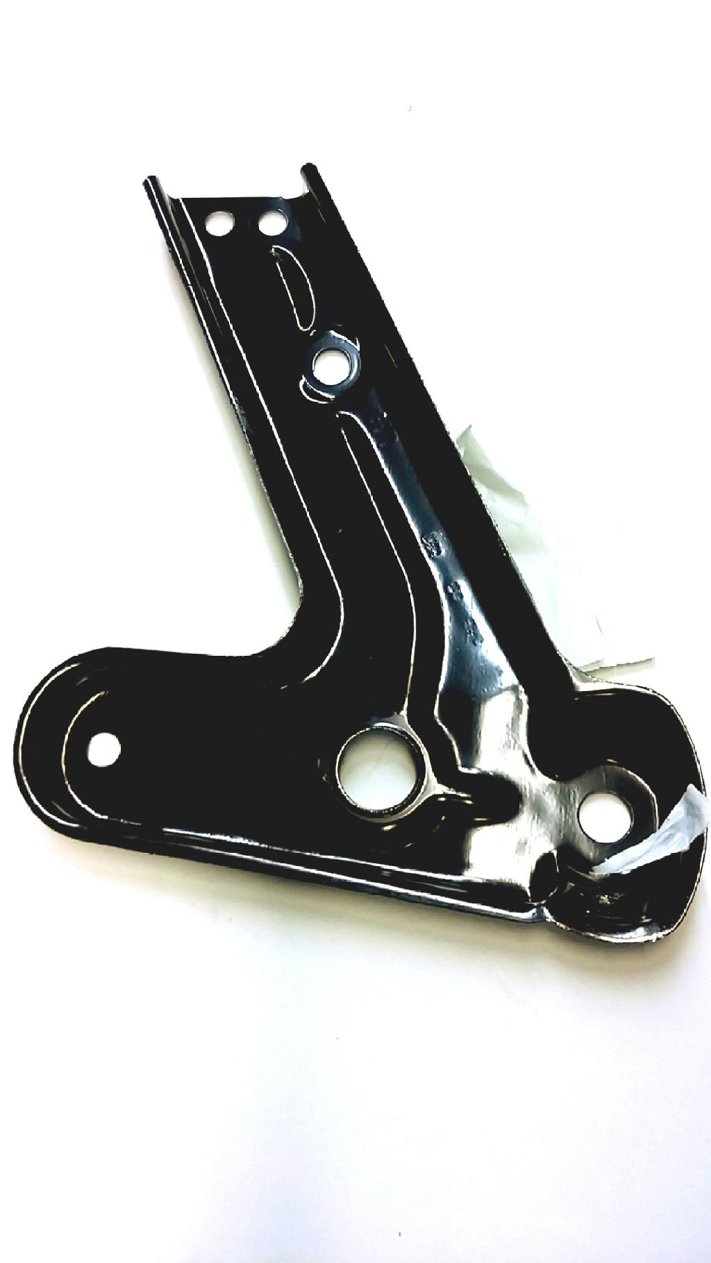 RF Cross Member Bracket