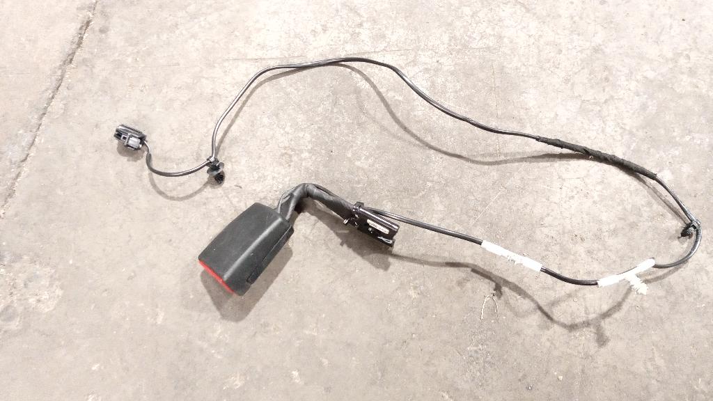 Rear Centre Seat Belt