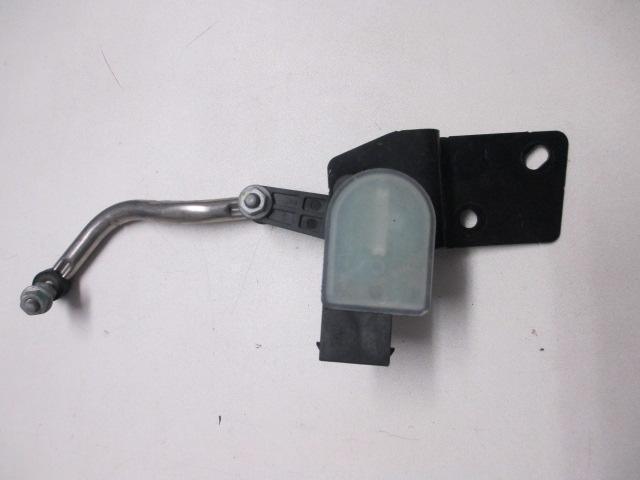 Headlight Ride Height Adjuster L/F 11-15