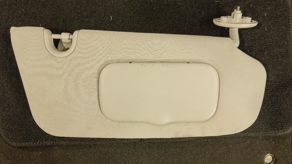 Right Sun Visor