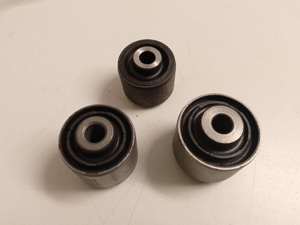 Rear Hub Carrier Bush Kit