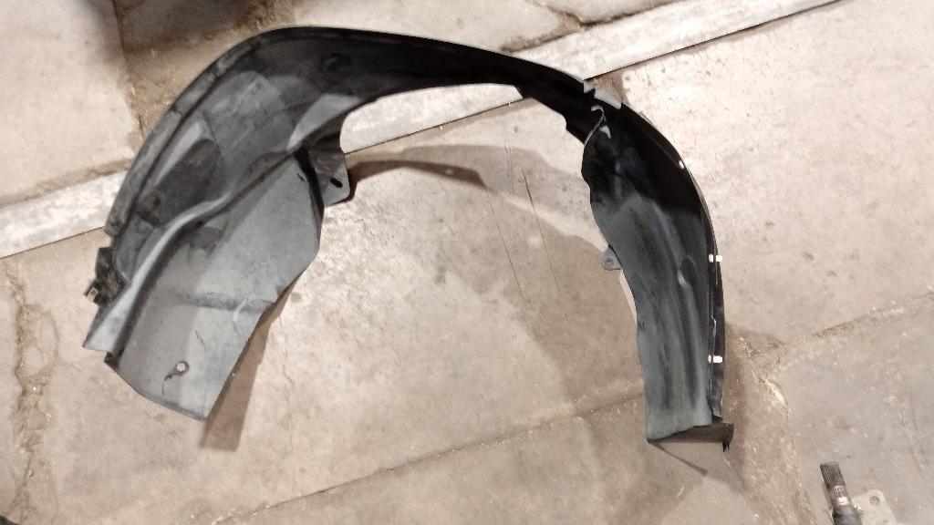 Right Front Guard Liner