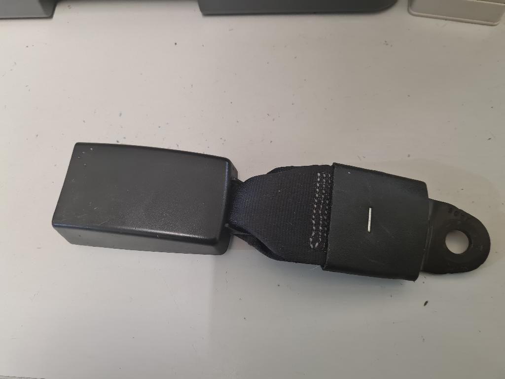 Rear Centre Seat Belt