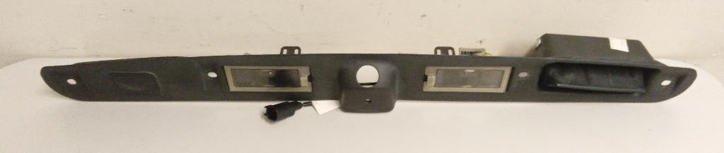 Tailgate Handle Outer