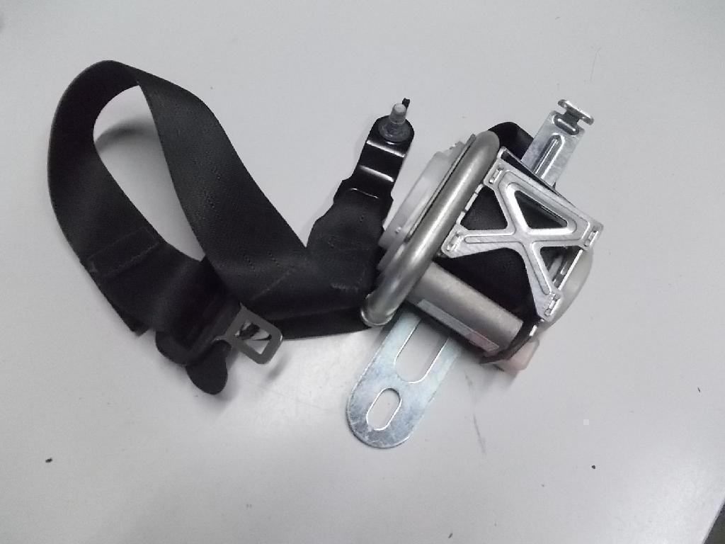 Left Front Seat Belt