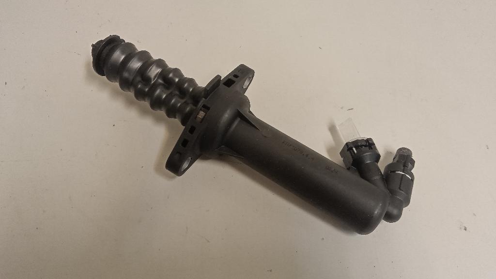 Clutch Slave Cylinder