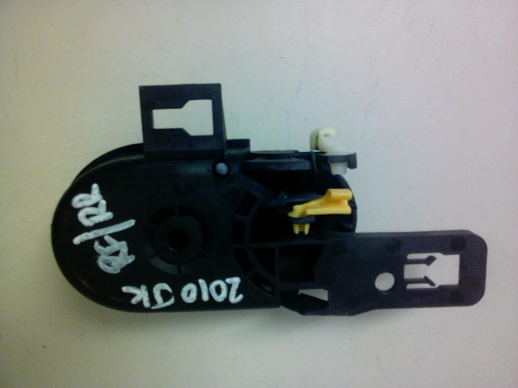 Right Rear Door Interior Handle