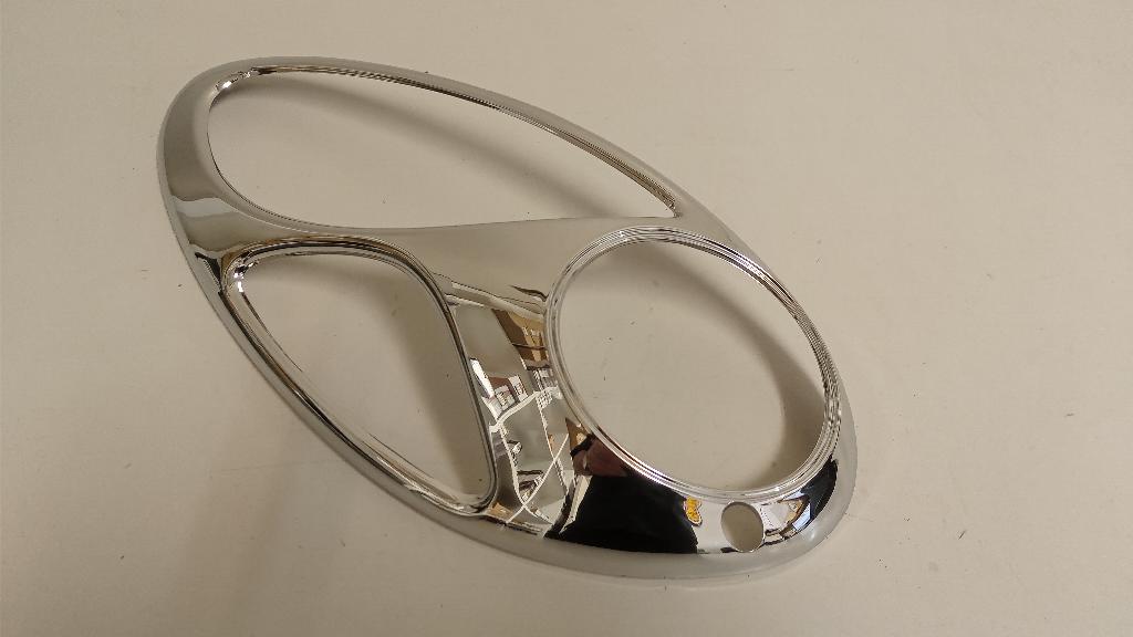 Left Taillight Moulding