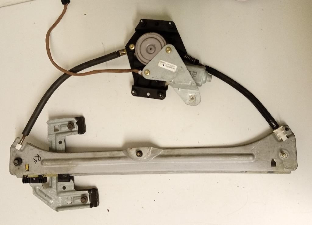 Right Front Door Elec Regulator