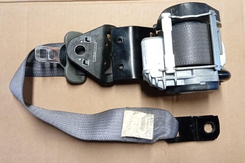 Left Front Seat Belt