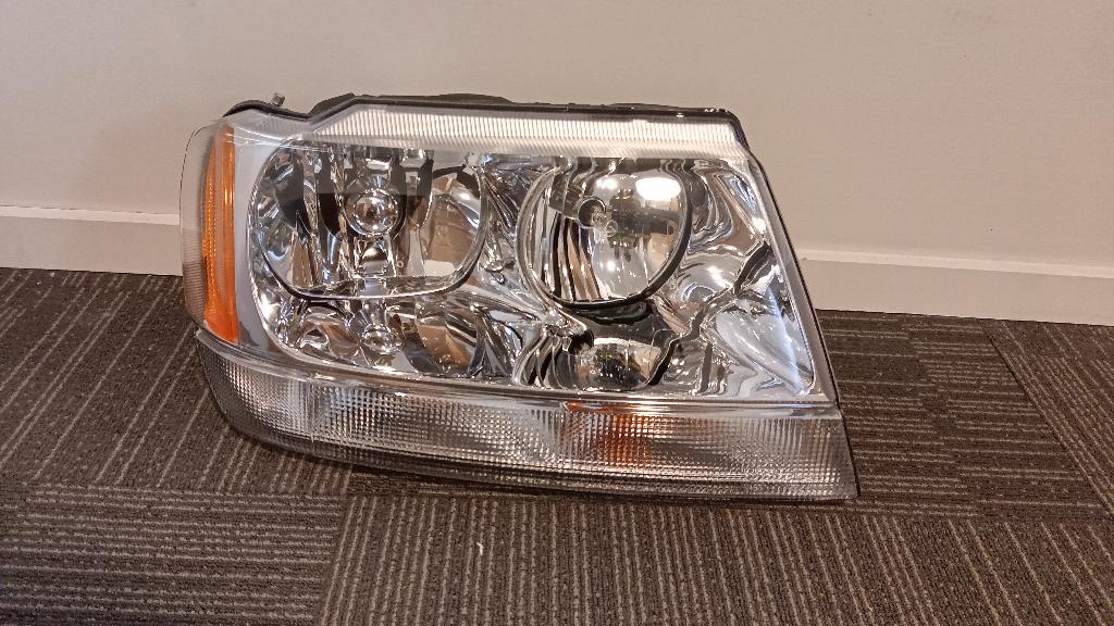 Right Headlight