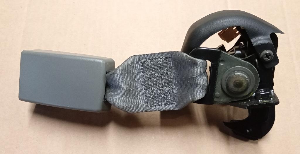 Rear Lap Belt Buckle Gray