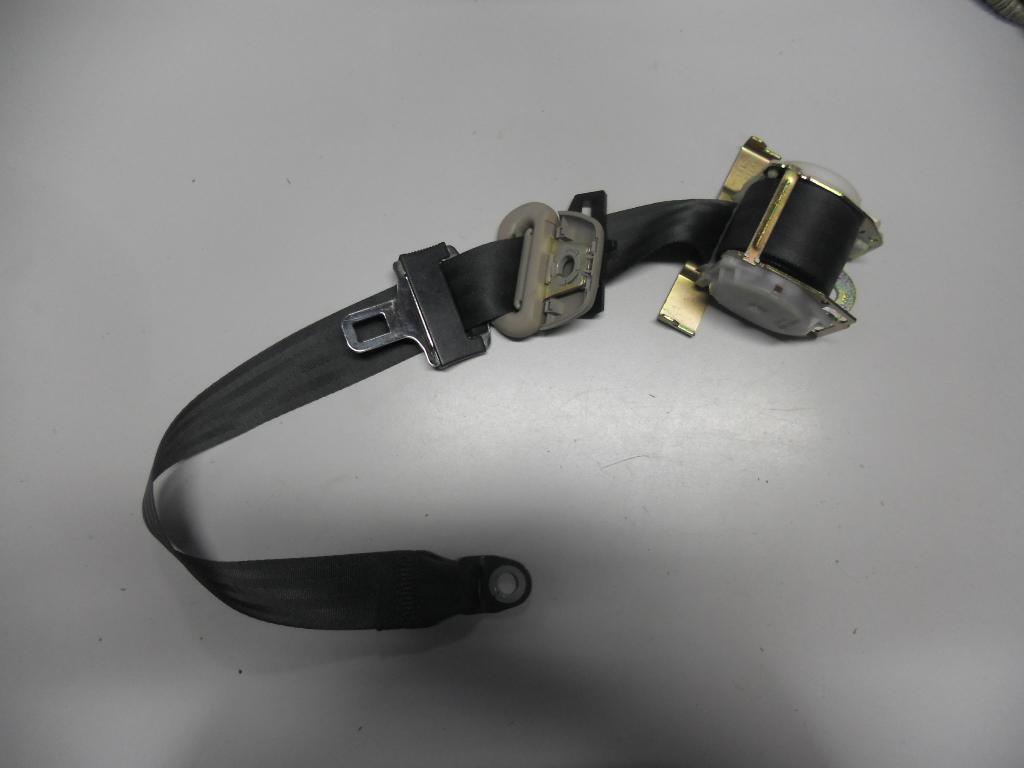 Left Rear Seat Belt