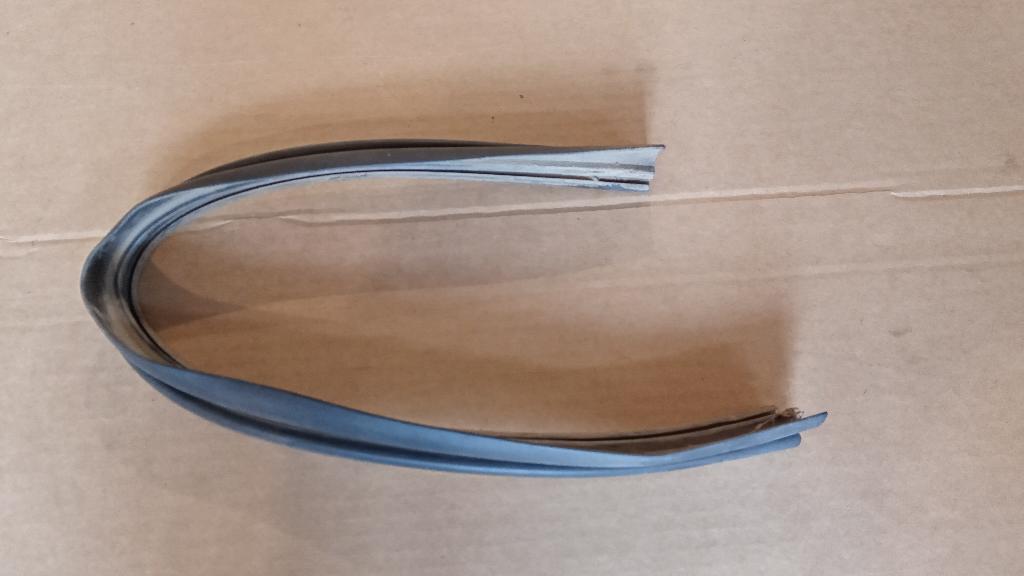 Right Rear Guard Moulding