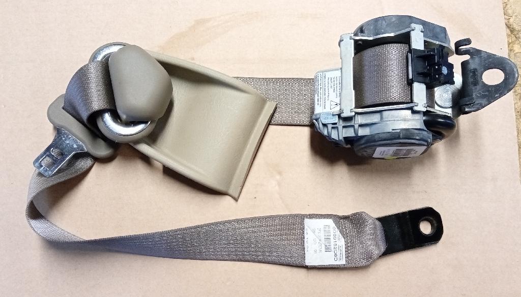 Right Front Seat Belt