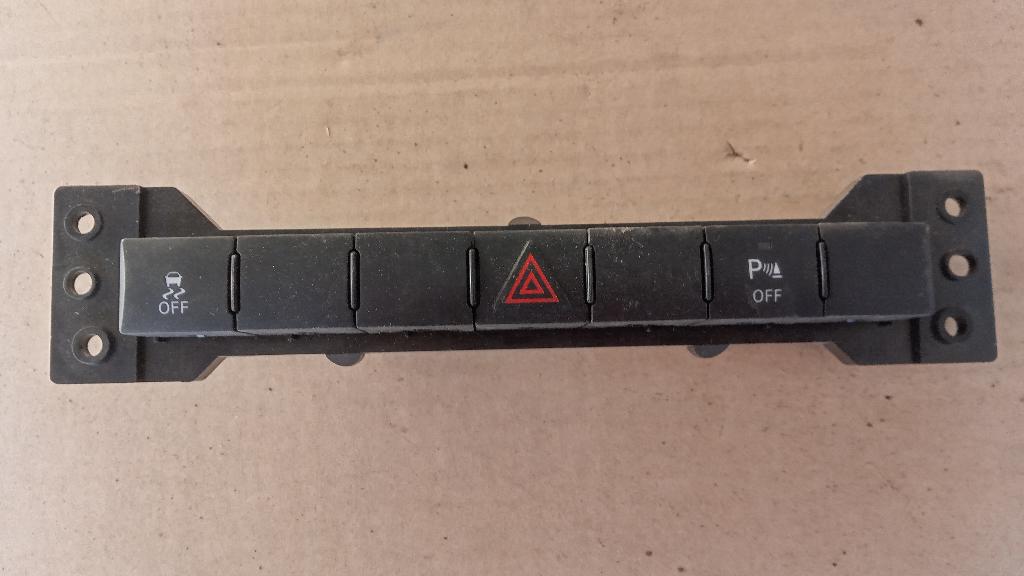 DASH CONSOL,HAZARD,PARK,SKID