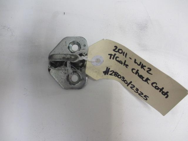 Tailgate Check Strap