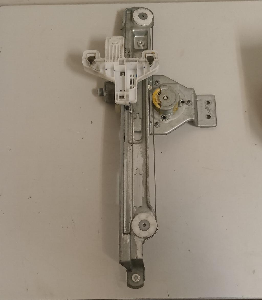 Right Rear Door Elec Regulator