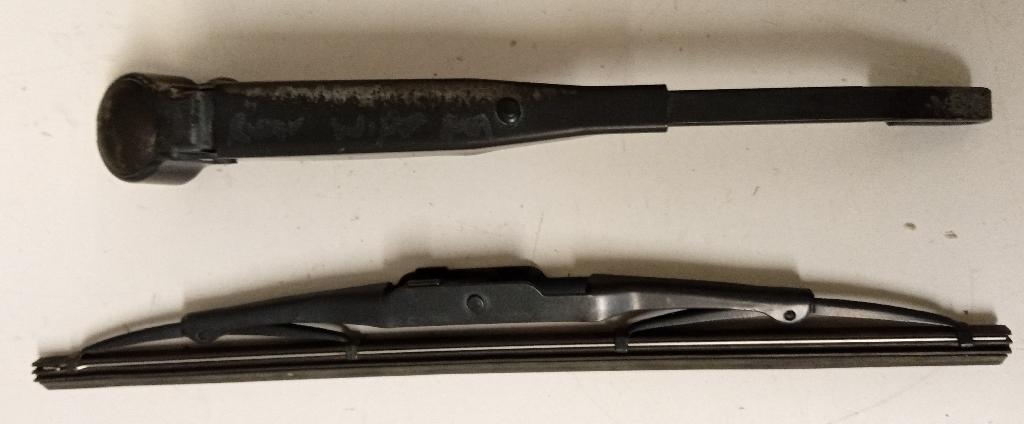 Rear Wiper Arm