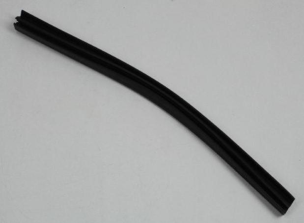 Left Rear Guard Moulding