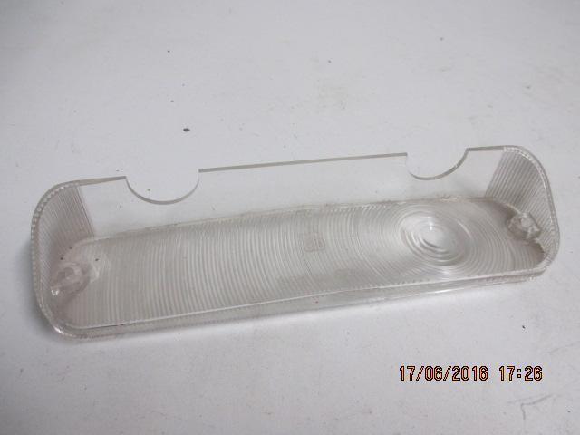 RH /LH Bumper Light Lense.clear O RHS