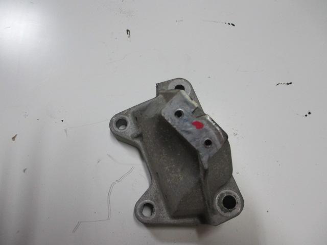 Right Engine Mount
