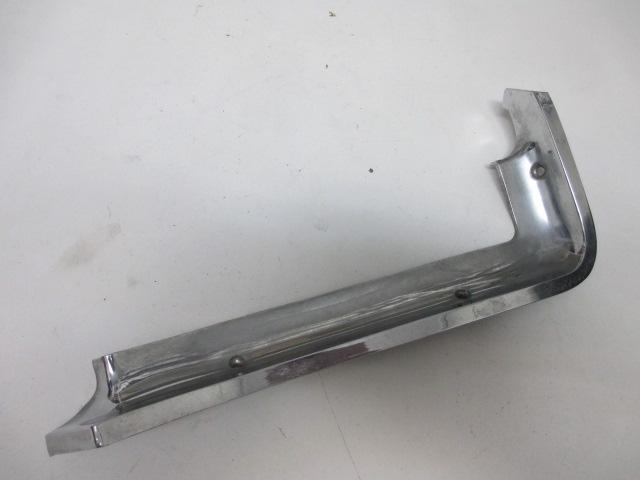 Right Rear Guard Moulding