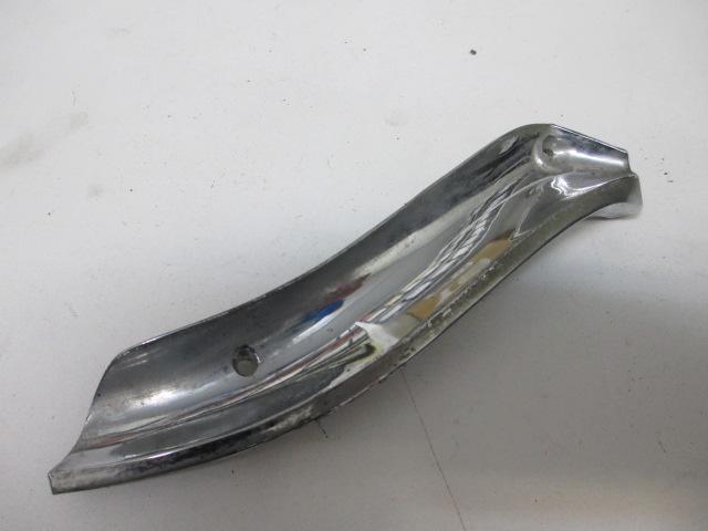 Right Front Guard Moulding